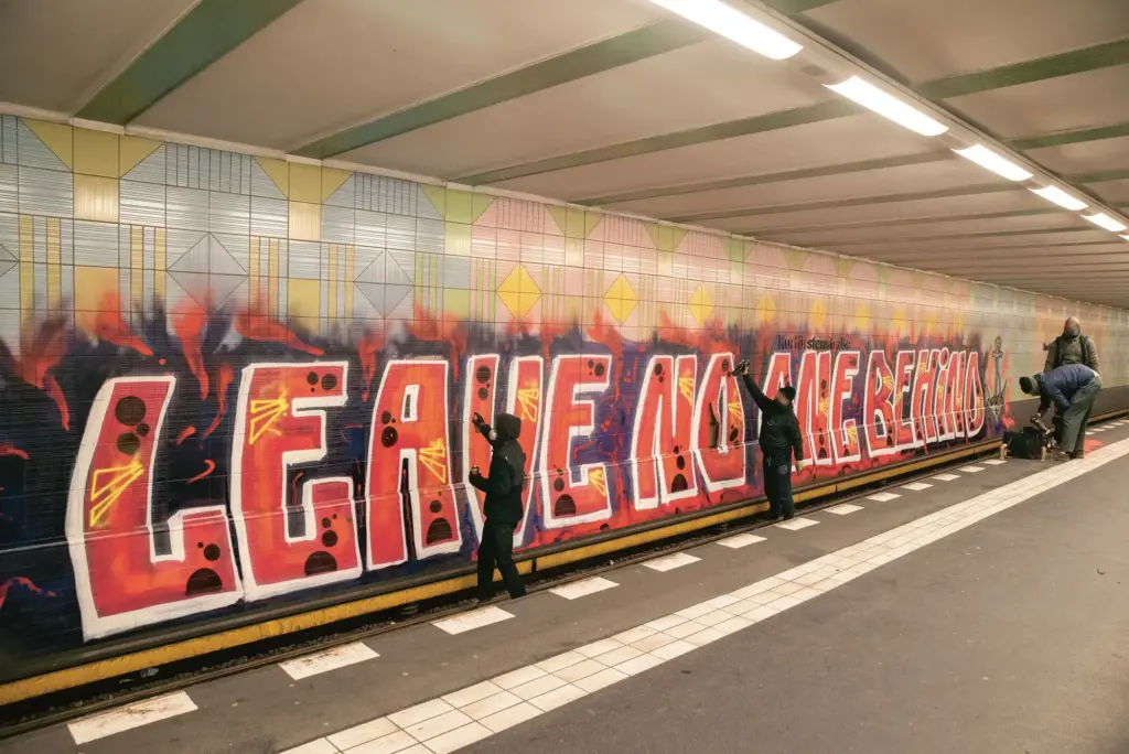 2020_LeaveNoOneBehind_Station_WEB